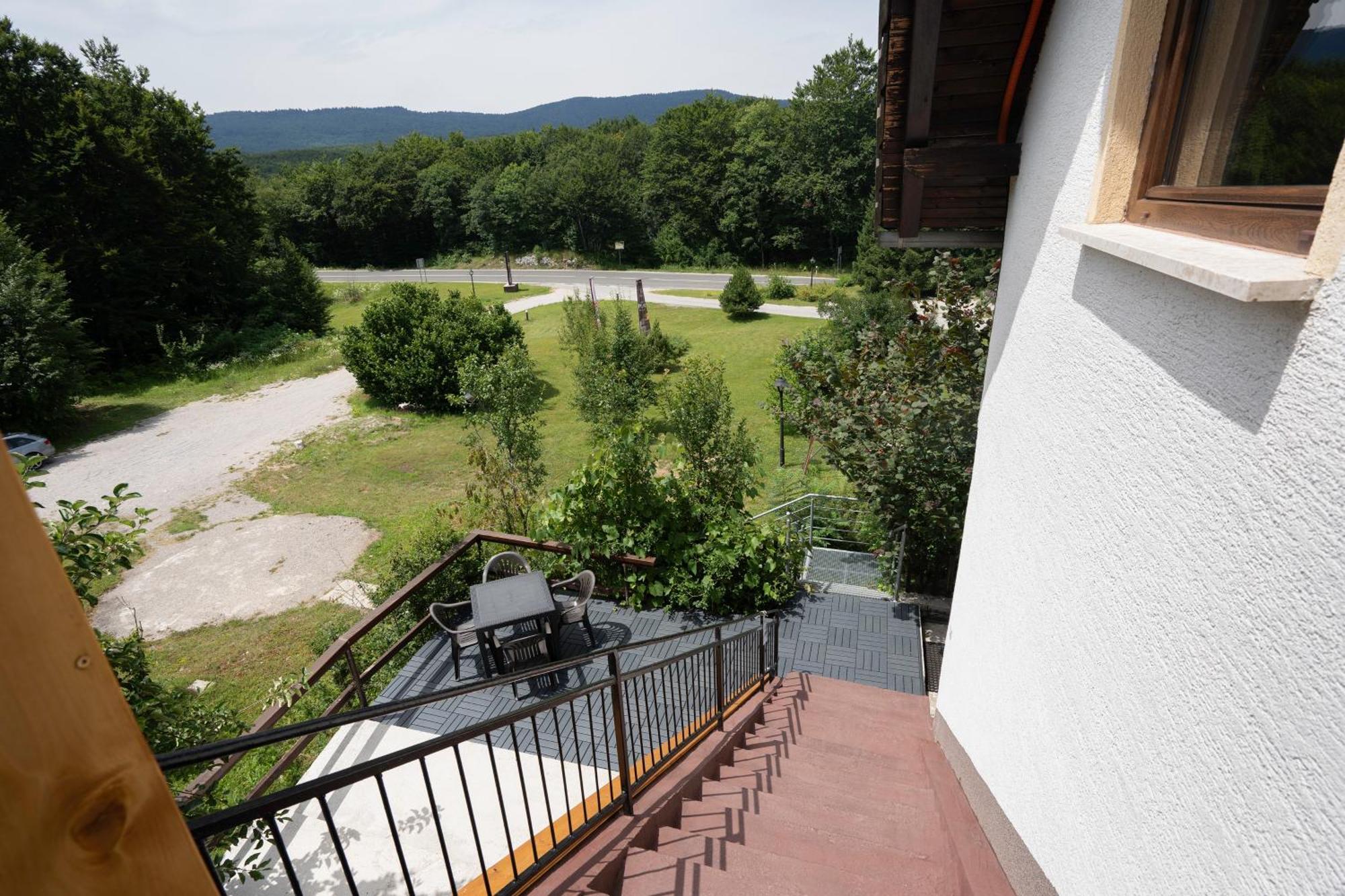 Apartment Ivanka Растовача Екстер'єр фото